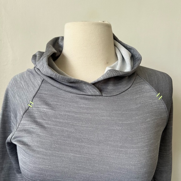Champion C9 Girls Grey Hoodie Sweatshirt Size Medium 8-10 - Picture 3 of 8